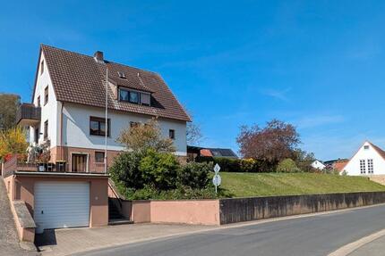 Haus Werneck - 9 Zimmer, 145 m&sup2;, 270.000&euro; | Angebot:26317029