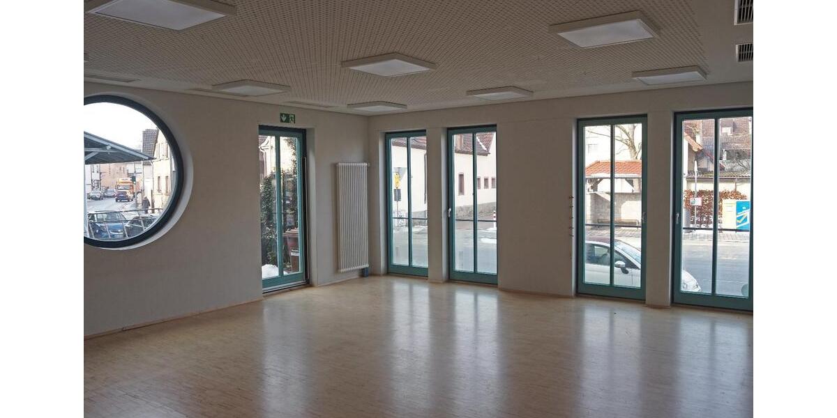 Gewerbeobjekt Güntersleben - 1.100&euro; | Angebot:24789719