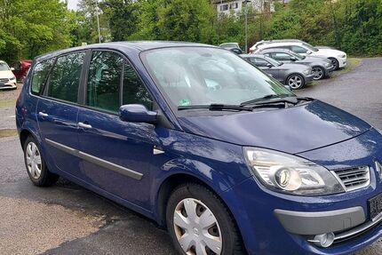 Renault Scenic 208.600 km 2.550 € Würzburg 97082