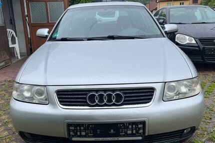 Audi A3 143.000 km 899 € Wertheim am Main 97877