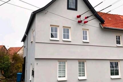 Haus Tauberbischofsheim - 5 Zimmer, 110 m&sup2;, 90.000&euro; | Angebot:26585673