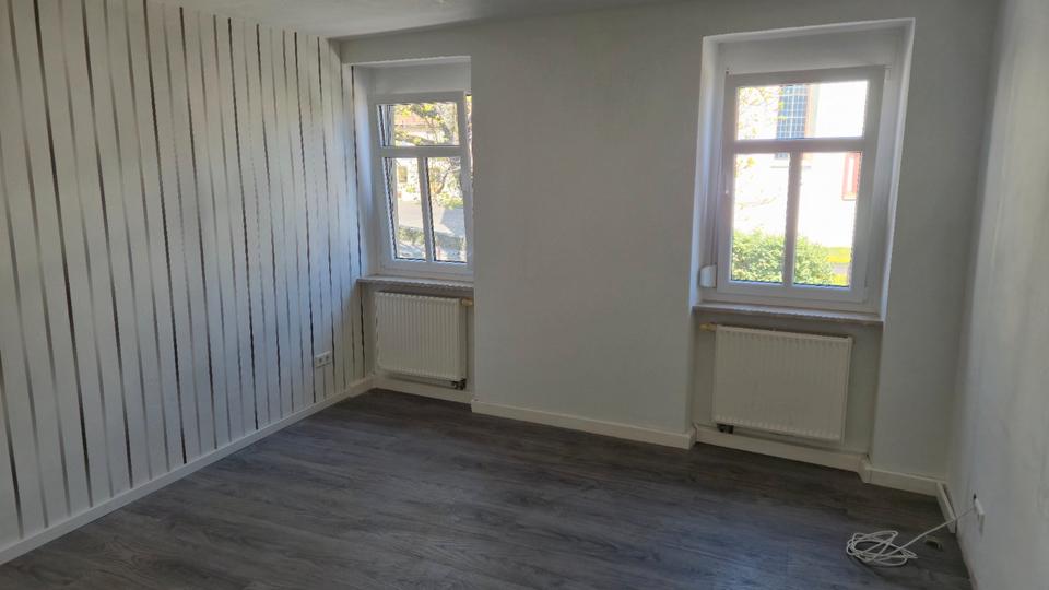 Etagenwohnung Ochsenfurt - 4 Zimmer, 111 m&sup2;, 950&euro; | Angebot:26626317