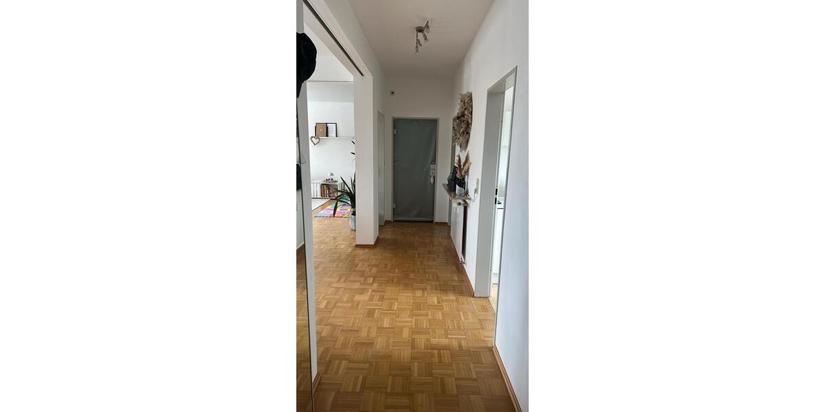 Etagenwohnung Würzburg Lindleinsmühle - 2.5 Zimmer, 93 m&sup2;, 1.250&euro; | Angebot:25936872