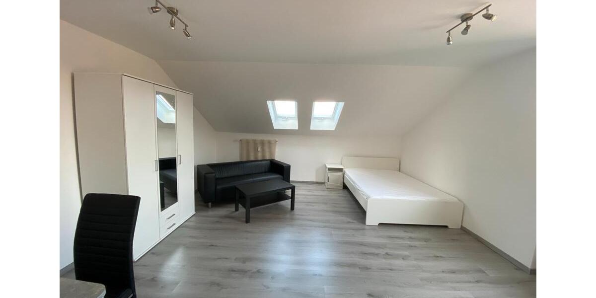 Dachgeschoßwohnung Höchberg - 1 Zimmer, 35 m&sup2;, 140.000&euro; | Angebot:26927310