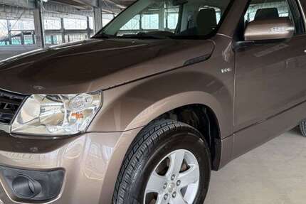 Suzuki Grand Vitara 180.000 km 8.490 &euro; Gerbrunn 97218