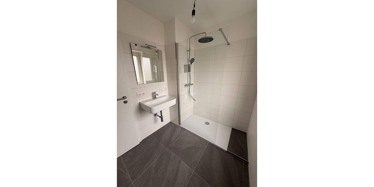 Etagenwohnung Würzburg Lindleinsmühle - 3 Zimmer, 82 m&sup2;, 339.000&euro; | Angebot:25176764