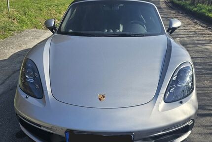 Porsche Boxster 5.000 km 99.100 &euro; Urspringen 97857
