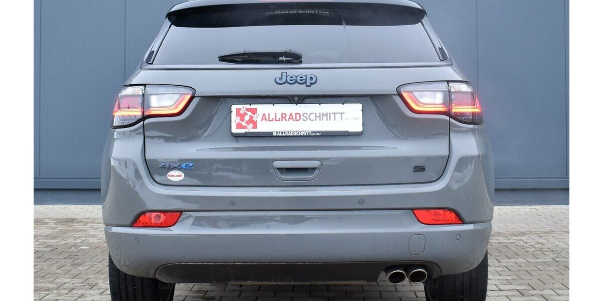 Jeep Compass PHEV S 1.3l A/T 4xe 71.100 km 24.490 &euro; Höchberg-Würzburg 97204