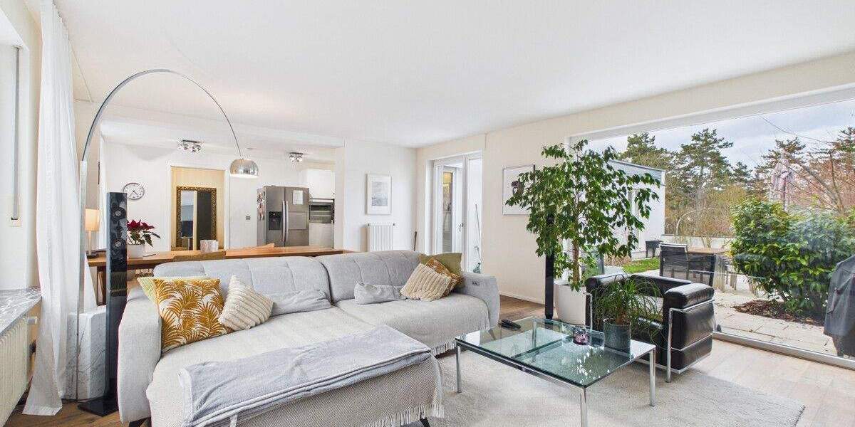 Bungalow Würzburg Steinbachtal - 4 Zimmer, 165 m&sup2;, 770.000&euro; | Angebot:25819832