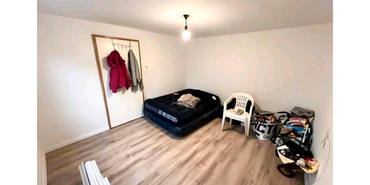 Mehrfamilienhaus, Wohnhaus Tauberbischofsheim - 5 Zimmer, 110 m&sup2;, 90.000&euro; | Angebot:26585673