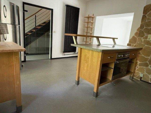 Etagenwohnung Volkach Rimbach - 5 Zimmer, 200 m&sup2;, 1.690&euro; | Angebot:25736617