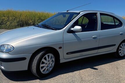 Renault Megane 66.000 km 1.800 &euro; Wittighausen 97957