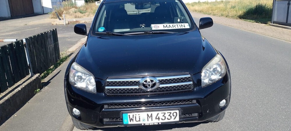 RAV 4