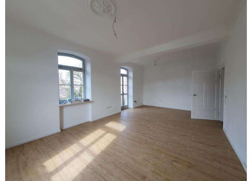 Wohnung zum Mieten in Marktheidenfeld 1.264,90 € 137.6 m²