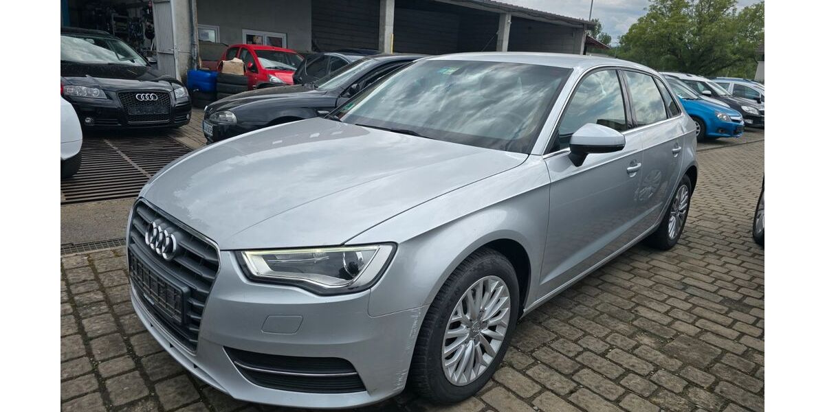 Audi A3 162.000 km 9.400 &euro; Randersacker 97236