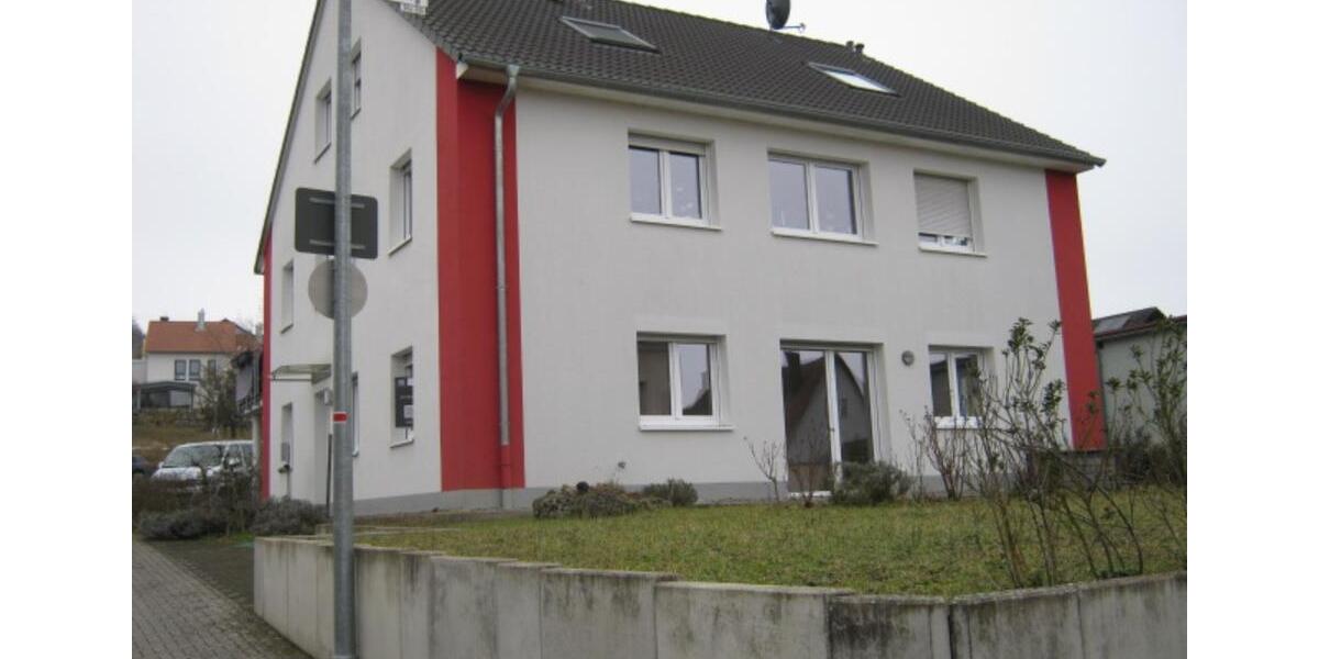 Erdgeschoßwohnung Sommerhausen - 4 Zimmer, 129 m&sup2;, 1.380&euro; | Angebot:25332268