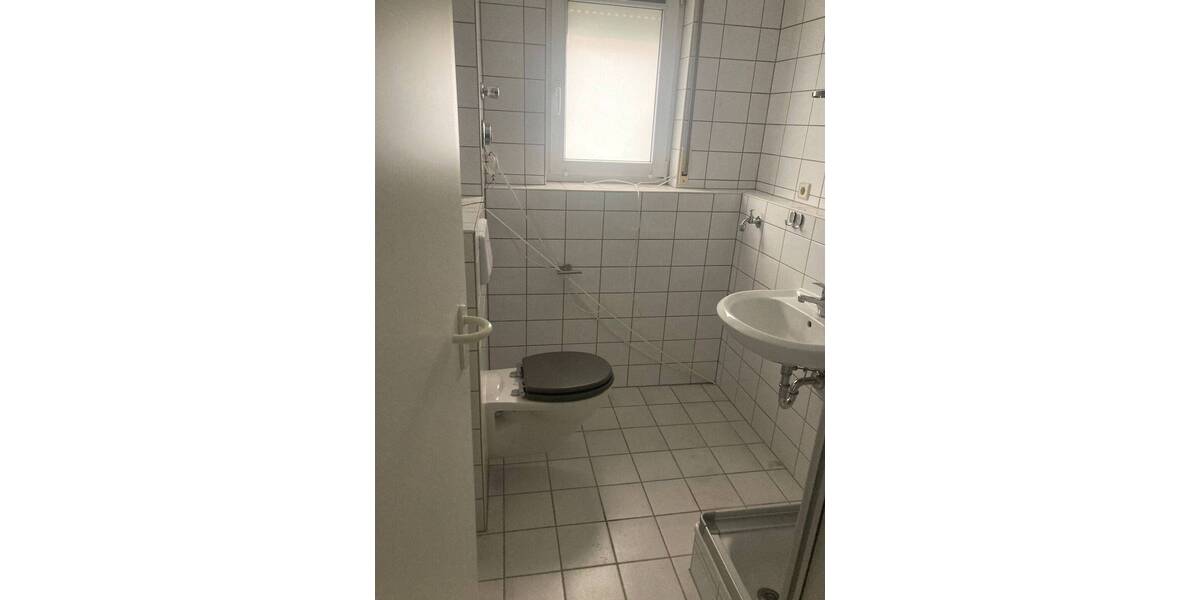 Etagenwohnung Würzburg Sanderau - 2 Zimmer, 48 m&sup2;, 250.000&euro; | Angebot:26093201