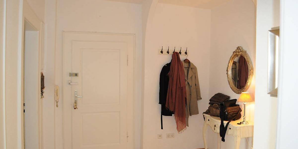 Etagenwohnung Würzburg Altstadt - 3 Zimmer, 93 m&sup2;, 1.050&euro; | Angebot:26292140