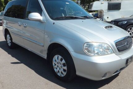 Kia Carnival 107.000 km 2.000 &euro; Würzburg 97076