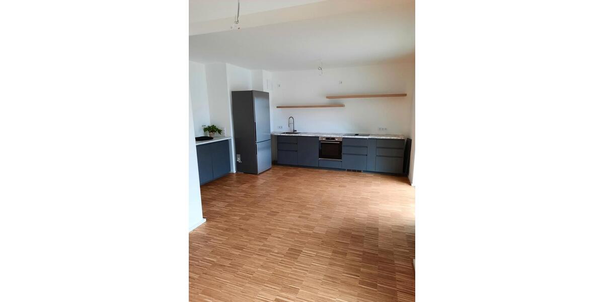 Hochparterre Würzburg Steinbachtal - 3 Zimmer, 122 m&sup2;, 1.587&euro; | Angebot:26068870