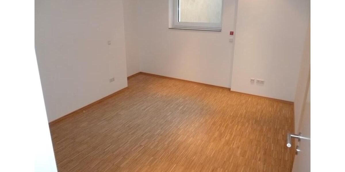 Erdgeschoßwohnung Würzburg Heuchelhof - 2 Zimmer, 70 m&sup2;, 429.000&euro; | Angebot:26676009