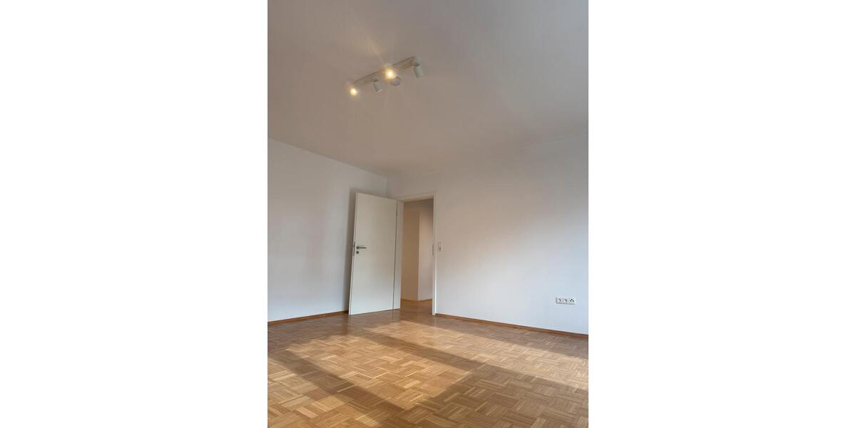Etagenwohnung Würzburg Sanderau - 2 Zimmer, 62 m&sup2;, 1.190&euro; | Angebot:26249112