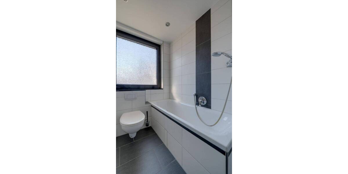 Etagenwohnung Würzburg Altstadt - 3 Zimmer, 80 m&sup2;, 370.000&euro; | Angebot:26292139