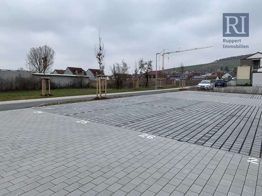 Garage zu verkaufen in Eibelstadt 12.500 € zimmer