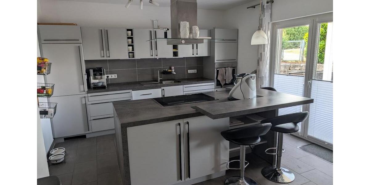 Bungalow Hettstadt - 3 Zimmer, 122 m&sup2;, 575.000&euro; | Angebot:27112117