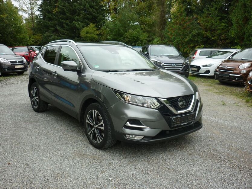 Nissan Qashqai 64.400 km 18.990 € Estenfeld bei Würzburg 97230