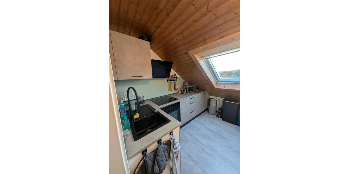 Dachgeschoßwohnung Kleinrinderfeld - 2 Zimmer, 56 m&sup2;, 690&euro; | Angebot:26050521