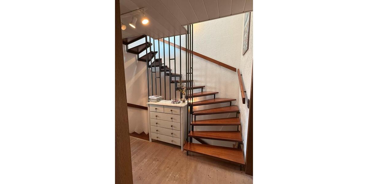 Reihenhaus Würzburg Heuchelhof - 5 Zimmer, 133 m&sup2;, 479.000&euro; | Angebot:26688164