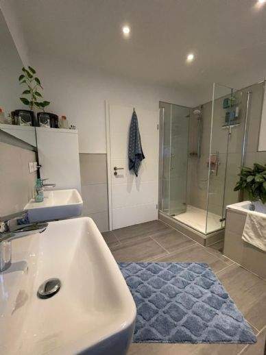 Etagenwohnung Nordheim a.Main - 5 Zimmer, 120 m&sup2;, 990&euro; | Angebot:25226734