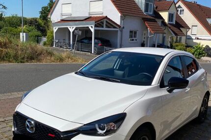 Mazda 2 34.000 km 16.600 &euro; Würzburg 97286