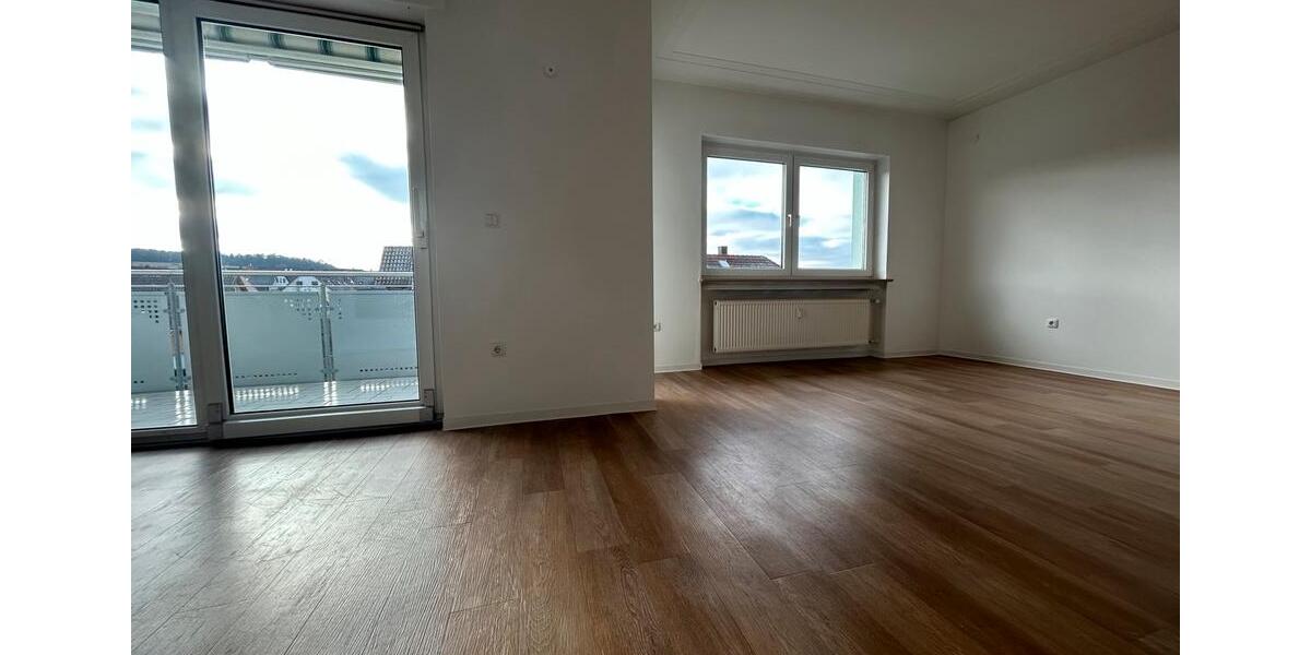 Etagenwohnung Kleinrinderfeld - 2.5 Zimmer, 100 m&sup2;, 860&euro; | Angebot:26341946