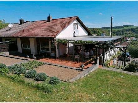 Wunderschönes Haus Doppelhaushälfte in Dittwar Tauberbischofsheim 5 zimmer