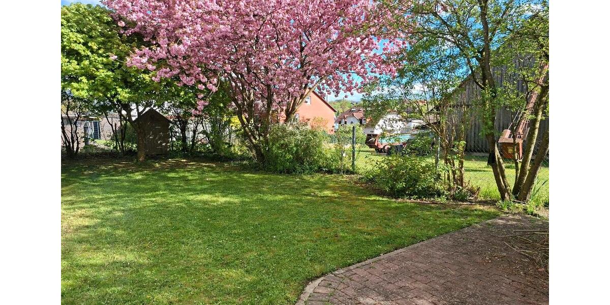 Dachgeschoßwohnung Eisingen - 5 Zimmer, 110 m&sup2;, 349.000&euro; | Angebot:25167487