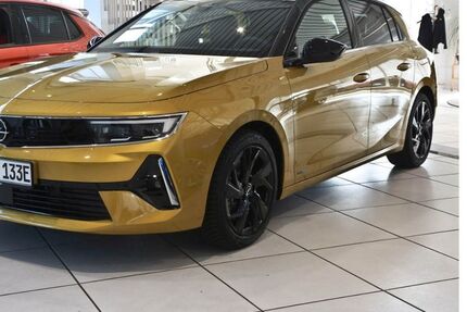 Opel Astra 19.900 km 25.990 € Würzburg 97076