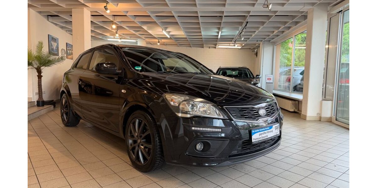 Kia pro ceed / ProCeed 136.000 km 4.490 &euro; Schwanfeld 97523