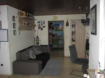 Etagenwohnung Waldbüttelbrunn - 3 Zimmer, 88 m&sup2;, 695&euro; | Angebot:26388523