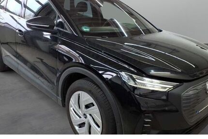 Audi Q4 e-tron 33.000 km 33.980 &euro; Würzburg 97076