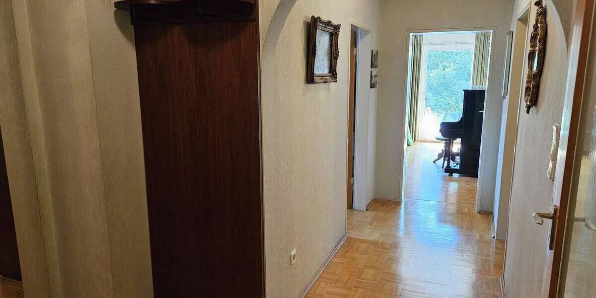 Einfamilienhaus Rimpar - 6 Zimmer, 159 m&sup2;, 425.000&euro; | Angebot:23970549