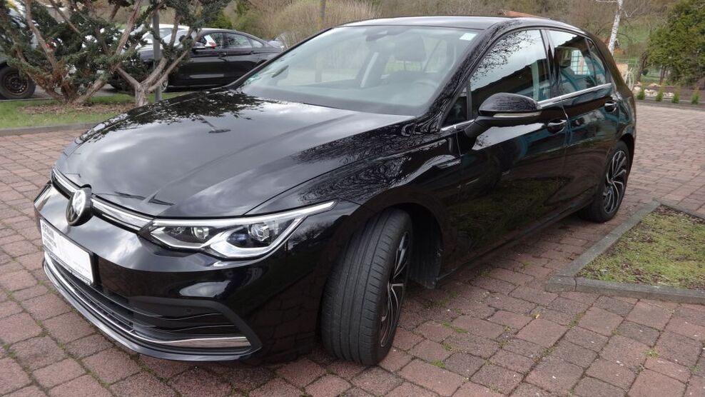 VW Golf 64.400 km 21.200 € Grafenrheinfeld 97506