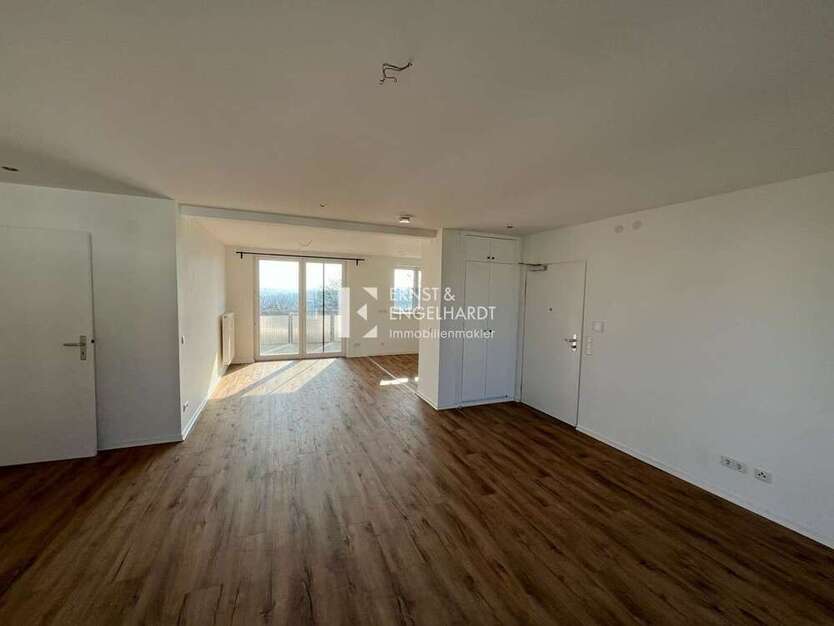 Wohnung zum Mieten in Kitzingen 1.200 € 119 m²