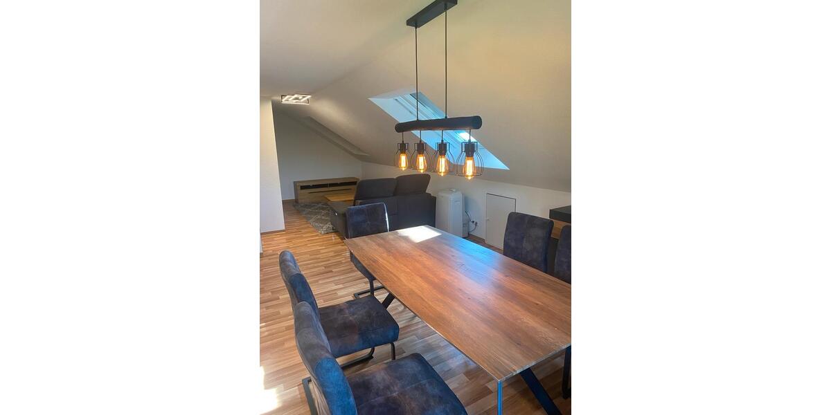 Dachgeschoßwohnung Triefenstein - 2 Zimmer, 58 m&sup2;, 890&euro; | Angebot:26617103