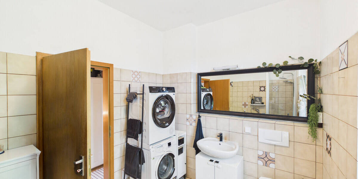 Etagenwohnung Würzburg Steinbachtal - 3 Zimmer, 84 m&sup2;, 329.000&euro; | Angebot:26804629