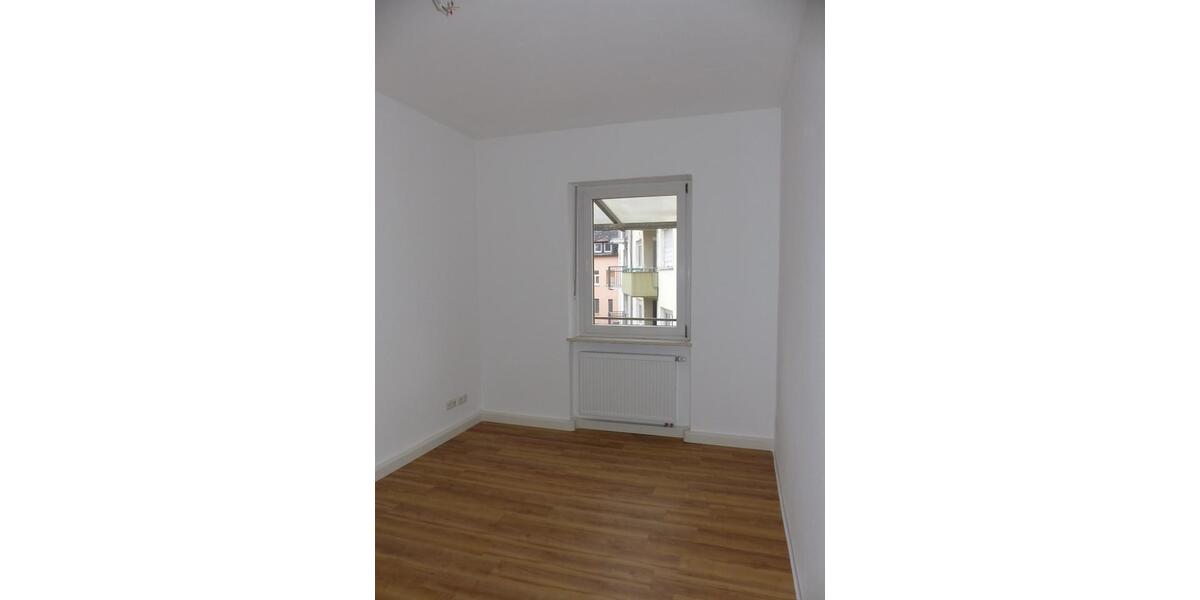 Etagenwohnung Würzburg Dürrbachau - 3 Zimmer, 72 m&sup2;, 700&euro; | Angebot:26517645