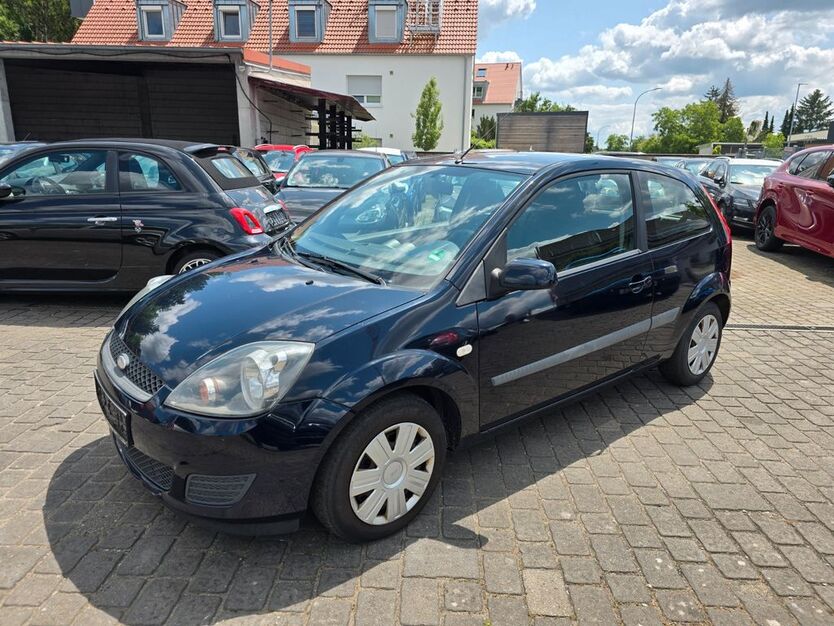 Ford Fiesta 220.000 km 950 € Randersacker 97236