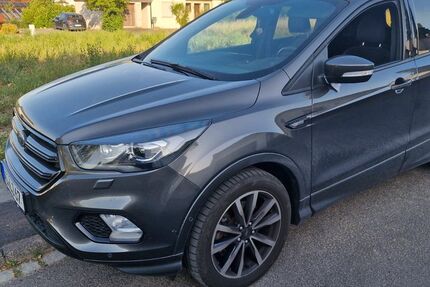 Ford Kuga 91.000 km 14.900 &euro; Waldbrunn 97295