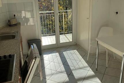 Wohnung Würzburg Sanderau - 3 Zimmer, 87 m&sup2;, 980&euro; | Angebot:25370220